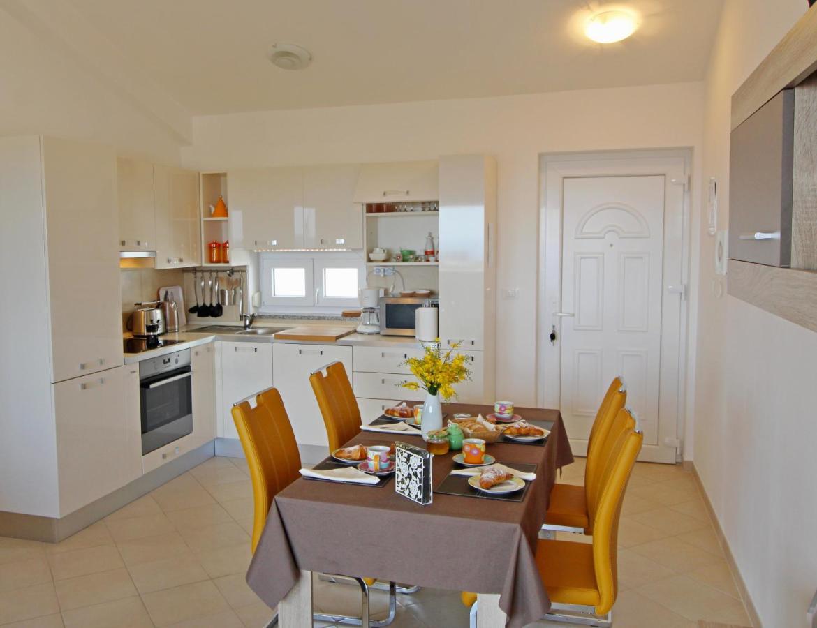 Apartment Bellavista Novigrad Istria Exterior foto