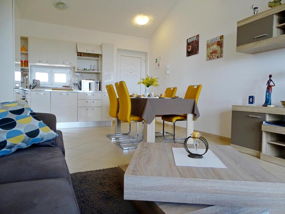 Apartment Bellavista Novigrad Istria Exterior foto